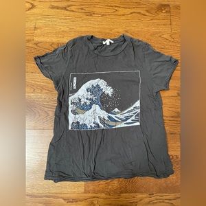 Urban Outfitters wave graphic tee